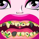 Draculaura Bad Teeth